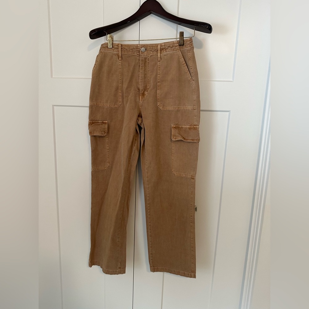 Velvet Heart Women’s Bradley Straight Leg Cargo Jeans in Tan